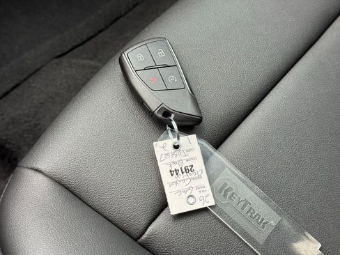 New 2026 GMC Canyon Elevation w/ Convenience Package image 36