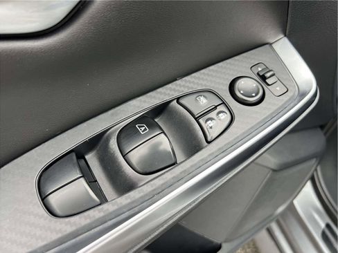 Certified 2023 Nissan Sentra SR w/ Trunk Package image 15