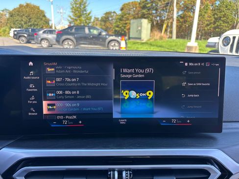 Used 2023 BMW 330i xDrive Sedan w/ Premium Package image 23