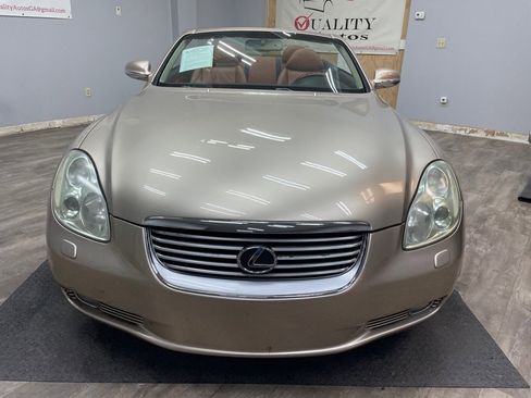 Used 2002 Lexus SC 430 Convertible image 3