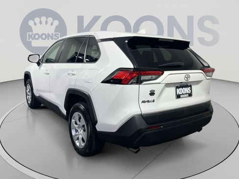 Used 2025 Toyota RAV4 LE FWD image 4