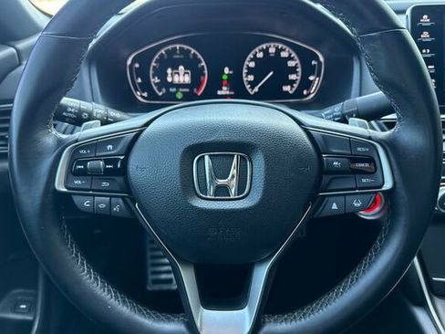 Used 2022 Honda Accord Sport image 22