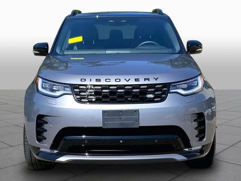 Used 2025 Land Rover Discovery Dynamic SE AWD/4WD image 4