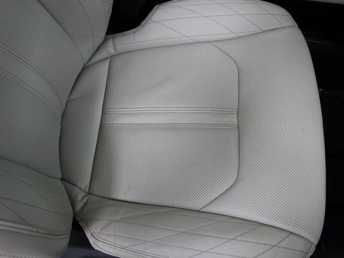 Used 2021 Ford Expedition Max Platinum image 36