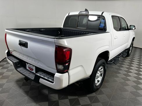 Used 2019 Toyota Tacoma SR w/ SR Convenience Package image 5