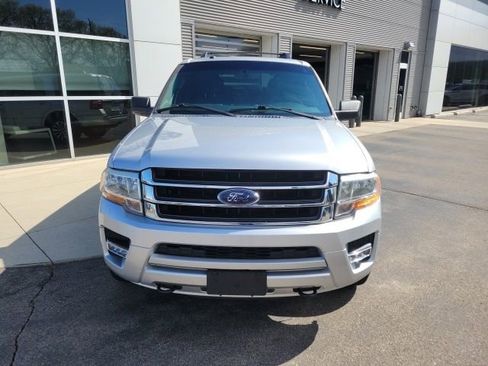 Used 2017 Ford Expedition XLT AWD/4WD image 9