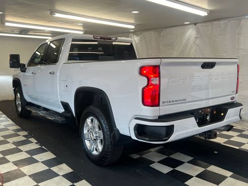 Used 2021 Chevrolet Silverado 2500 LTZ w/ Z71 Chrome Sport Edition AWD/4WD image 13