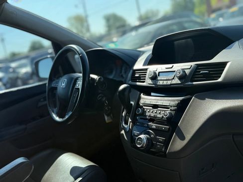Used 2013 Honda Odyssey Touring Elite image 46