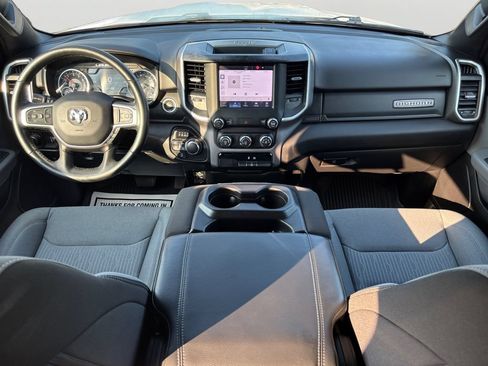Used 2022 RAM 1500 Big Horn AWD/4WD image 17