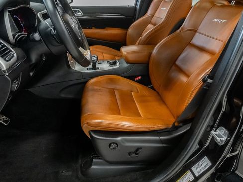 Used 2014 Jeep Grand Cherokee SRT AWD/4WD image 11
