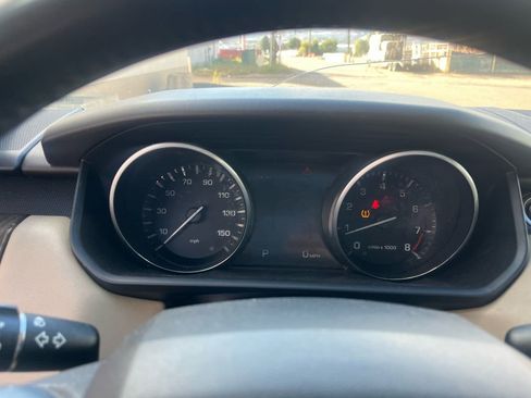 Used 2014 Land Rover Range Rover Sport HSE image 14