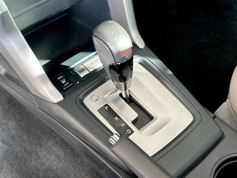 Used 2018 Subaru Forester 2.5i Limited image 22