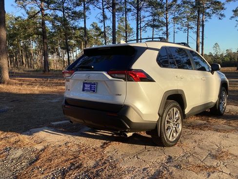 Used 2025 Toyota RAV4 XLE Premium w/ Weather Package image 5