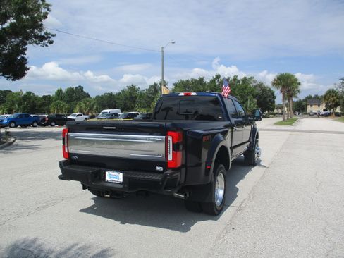 Certified 2024 Ford F450 Platinum w/ FX4 Off-Road Package AWD/4WD image 7