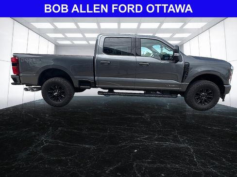 Used 2025 Ford F350 Lariat w/ Lariat Ultimate Package AWD/4WD image 4