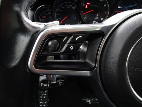 Used 2016 Porsche Cayenne AWD/4WD image 23