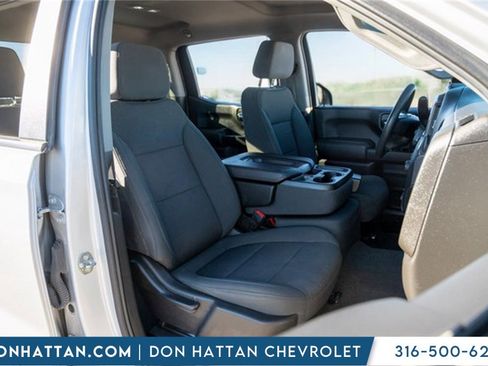 Used 2021 Chevrolet Silverado 1500 Custom Trail Boss w/ LPO, Dark Essentials Package image 23