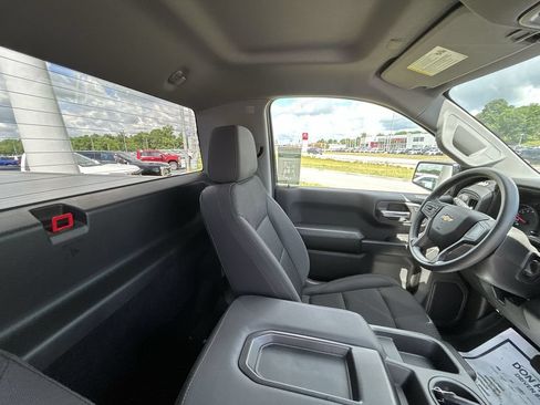 Used 2026 Chevrolet Silverado 1500 W/T w/ WT Safety Package AWD/4WD image 10