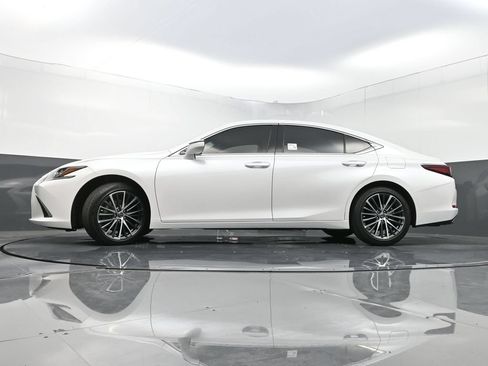 Used 2023 Lexus ES 350 w/ Premium Package FWD image 30
