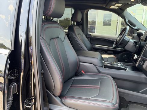 Used 2023 Ford Expedition Limited RWD image 36