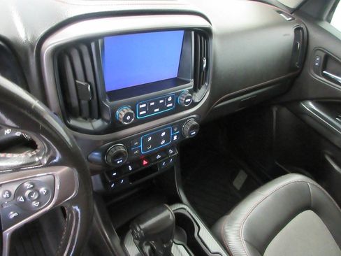 Used 2018 GMC Canyon All Terrain w/ Trailering Package AWD/4WD image 17