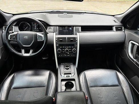 Used 2019 Land Rover Discovery Sport SE AWD/4WD image 18
