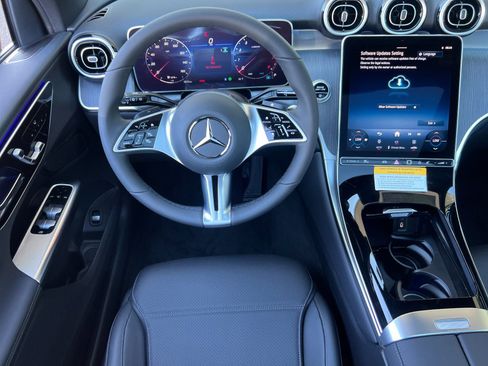 Certified 2025 Mercedes-Benz GLC 300 4MATIC image 14