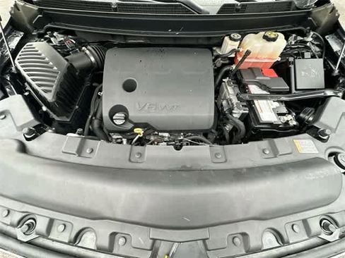 Used 2018 Buick Enclave Premium w/ Experience Buick Package image 32