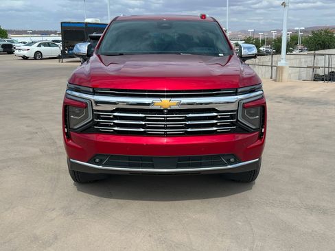 New 2026 Chevrolet Suburban Premier AWD/4WD image 9