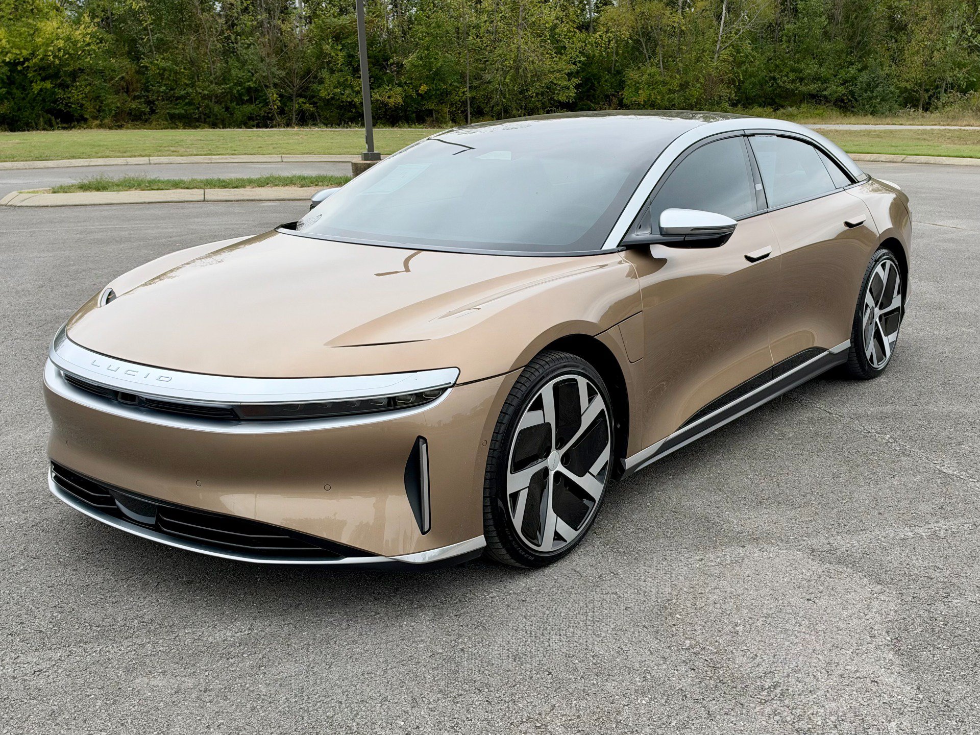 Used 2022 Lucid Air Dream Edition AWD/4WD image 2