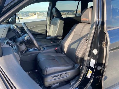 Certified 2023 Honda Passport TrailSport image 23