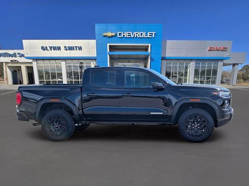 New 2026 GMC Canyon Elevation w/ Convenience Package image 7