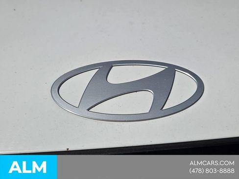 Used 2024 Hyundai Kona SEL FWD image 20