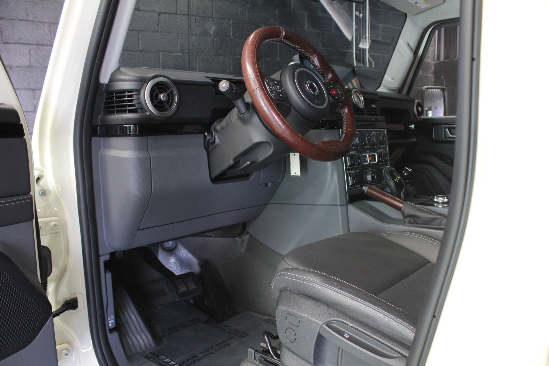 Used 2024 INEOS Grenadier Quartermaster AWD/4WD image 51