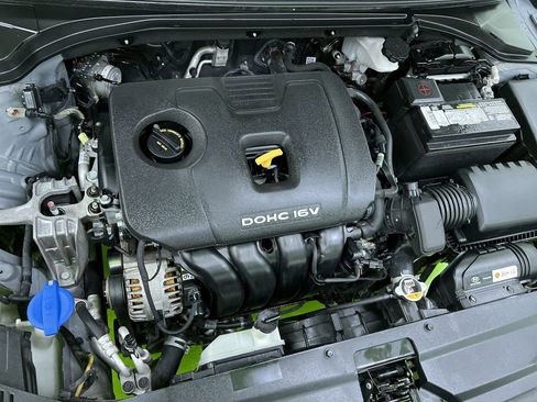 Used 2019 Hyundai Veloster 2.0 FWD image 17