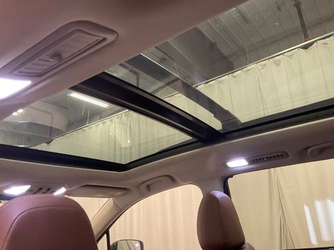 Used 2020 Subaru Ascent Touring w/ Popular Package #2A image 32