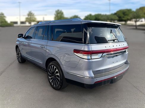Certified 2024 Lincoln Navigator L Black Label AWD/4WD image 5