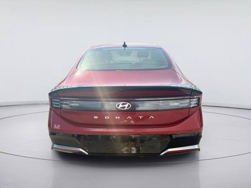 Used 2024 Hyundai Sonata SEL FWD image 4