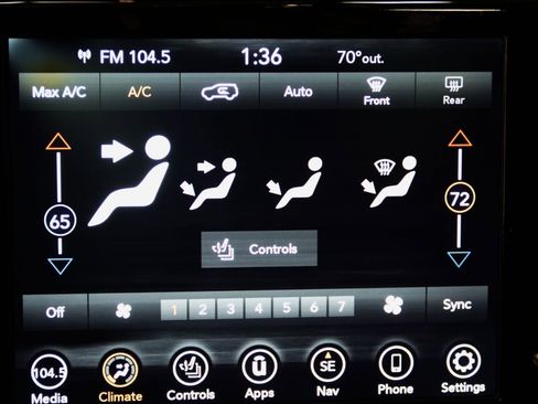 Used 2019 Jeep Grand Cherokee Altitude AWD/4WD image 43