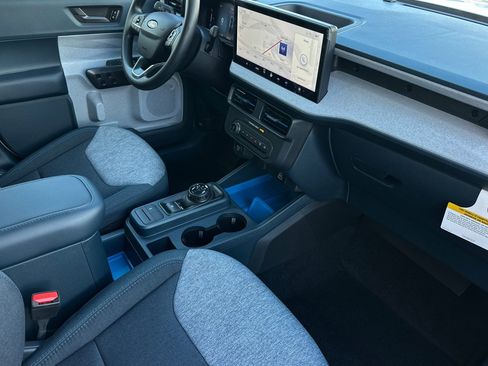 New 2026 Ford Maverick XLT image 14