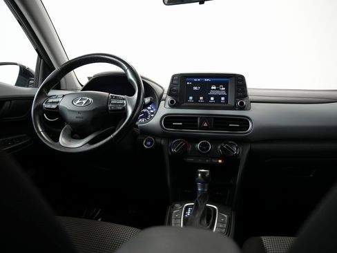 Used 2018 Hyundai Kona SEL image 10