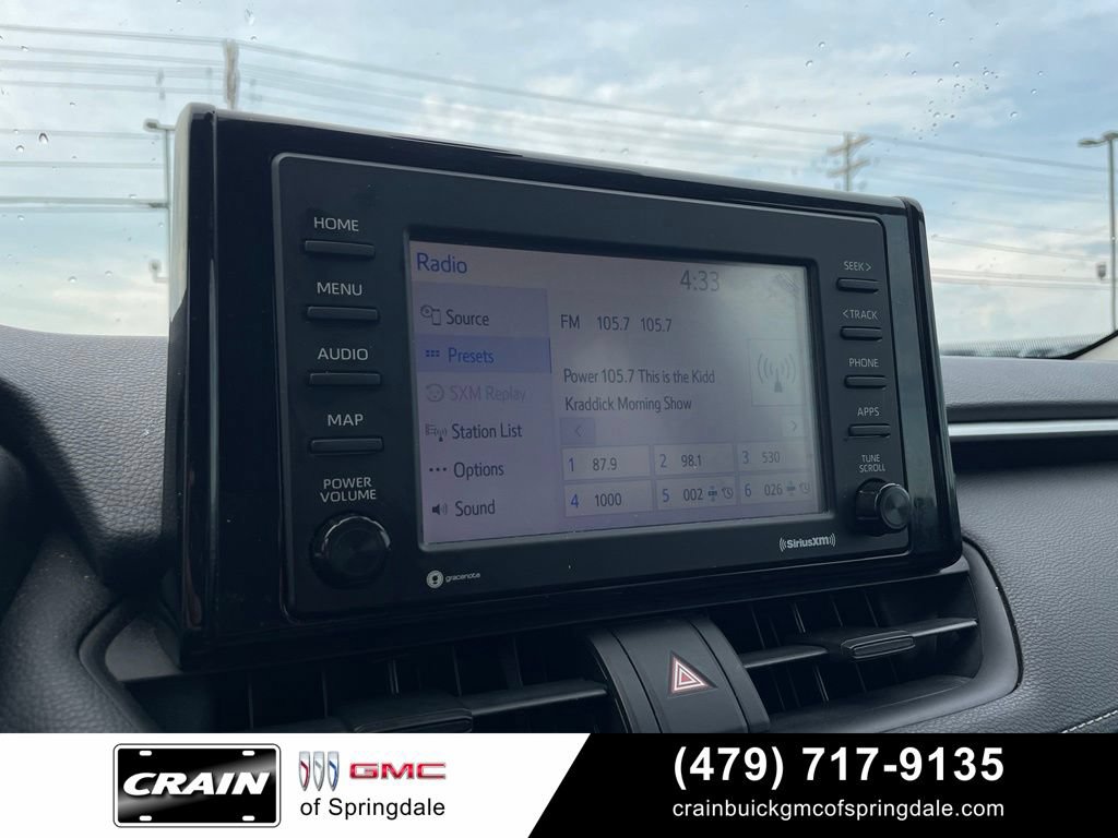 Used 2020 Toyota RAV4 XLE FWD image 16