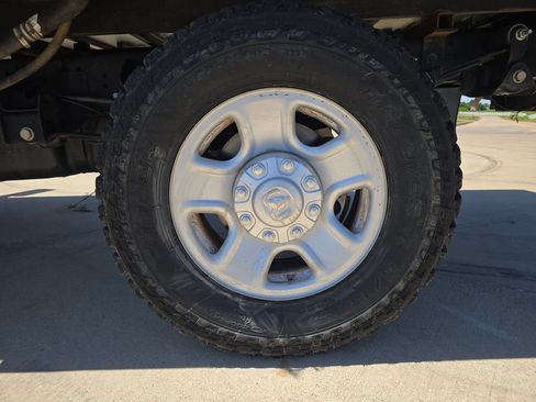 Used 2022 RAM 3500 Tradesman AWD/4WD image 30
