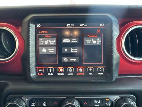 Used 2019 Jeep Wrangler Unlimited Rubicon w/ Dual Top Group AWD/4WD image 21