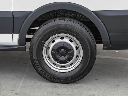 Used 2015 Ford Transit 150 130 Low Roof RWD image 11