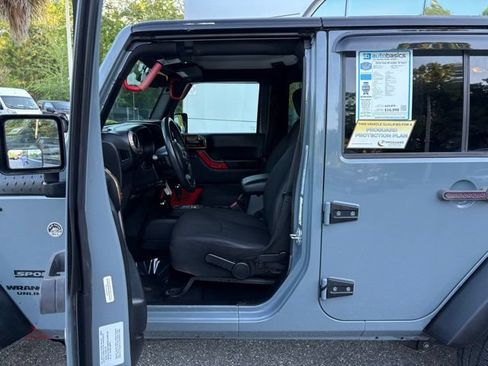 Used 2015 Jeep Wrangler Unlimited Sport w/ Quick Order Package 24S AWD/4WD image 15