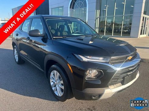 Used 2023 Chevrolet TrailBlazer LS FWD image 1
