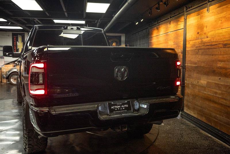 Used 2024 RAM 2500 Big Horn w/ Night Edition AWD/4WD image 6