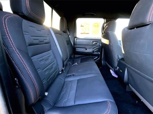 Used 2024 Nissan Frontier PRO-4X w/ Off-Road Protection Package image 24