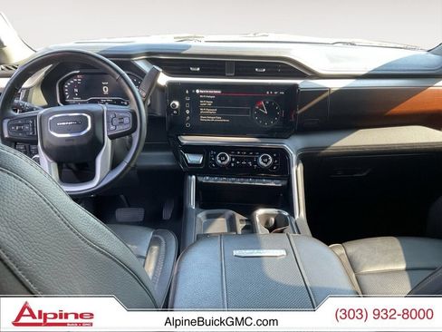Used 2024 GMC Sierra 2500 Denali w/ Denali Reserve Package AWD/4WD image 10